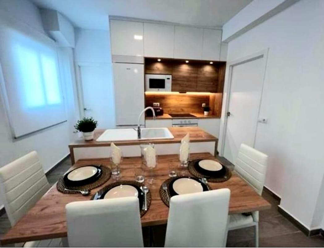 Maria Malaga Breeze Málaga Exterior foto